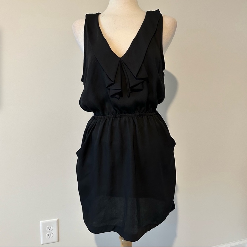 ❗️FINAL PRICE CLOSET CLOSING Urban Outfitters Black Pleated Ruffle V-Neck Dress